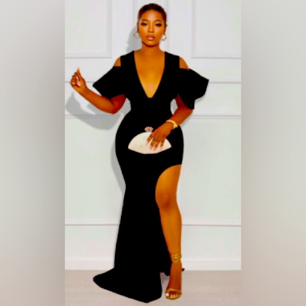 BLACK ELEGANT OPEN SHOULDER DEEP V NECK BODYCON HIGH SLIT FISHTAIL GOWN MAXI